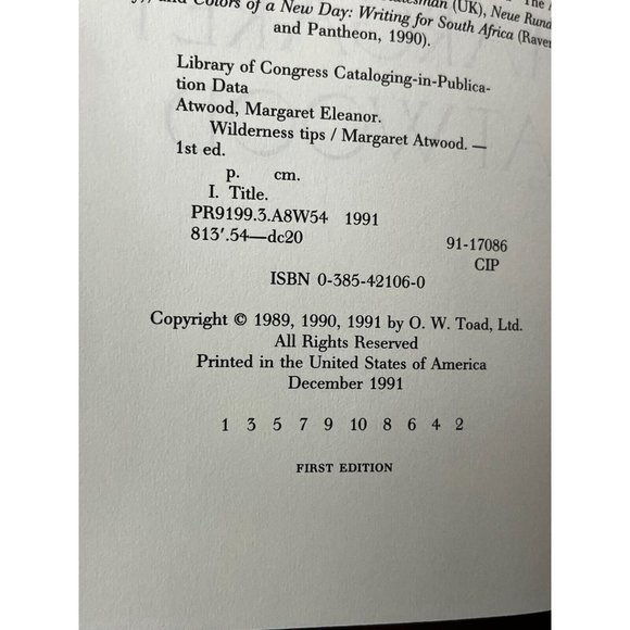 Margaret Atwood lot 2 hc/dj books Alias Grace & wilderness tips - Picture 7 of 7